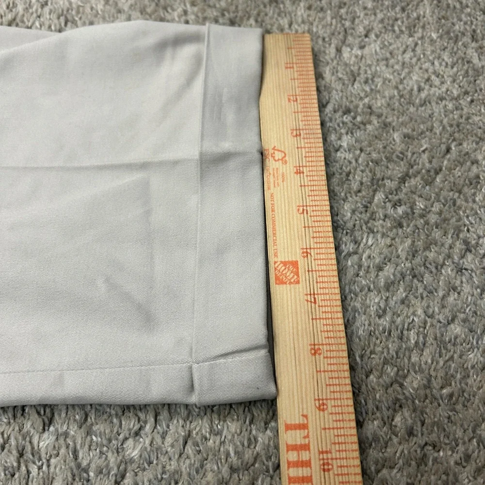Dockers Pants The Best Pressed 36x32 Beige Relaxed Fit Pleated Comfort Khaki New